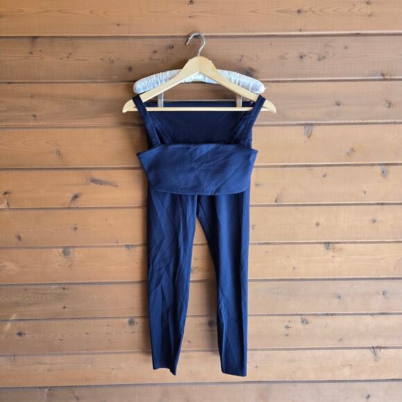 Vuori Evolve Set Square Neck Bra Crop Top Legging Bottom Medium Workout Active - Picture 2 of 6